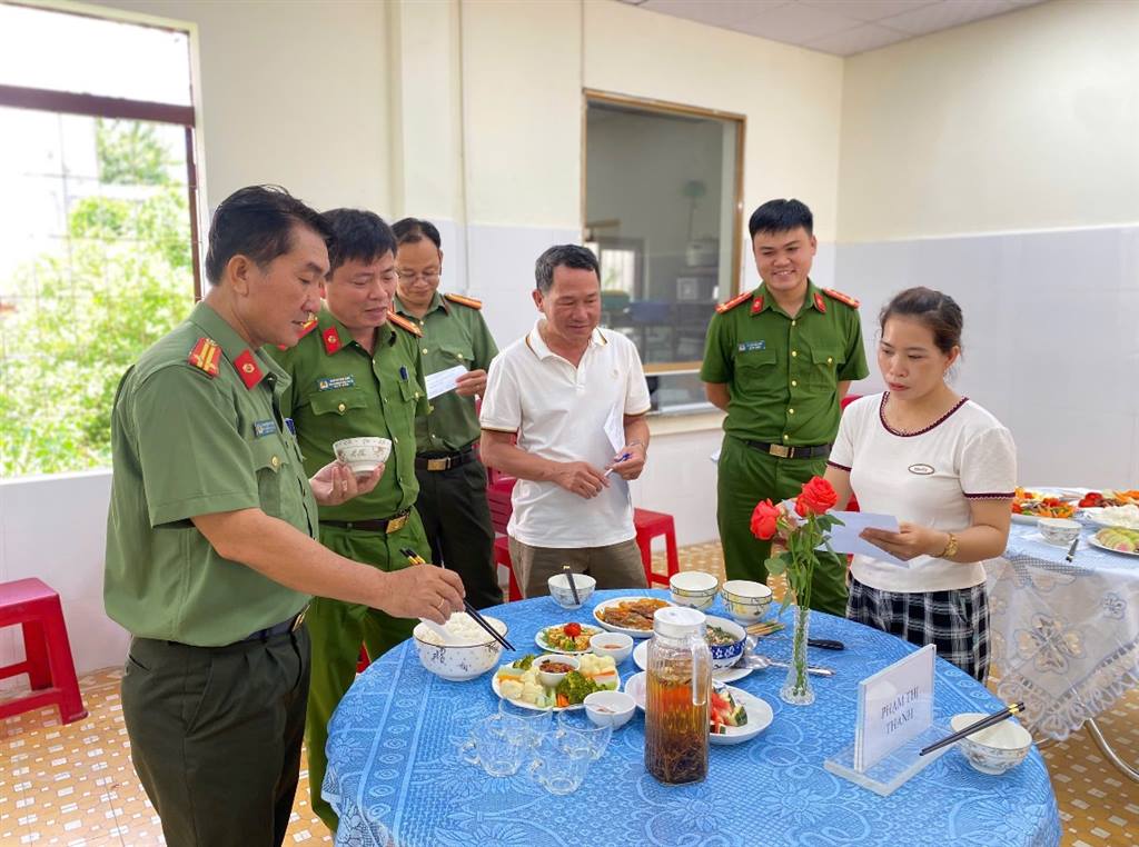 anh tin bai